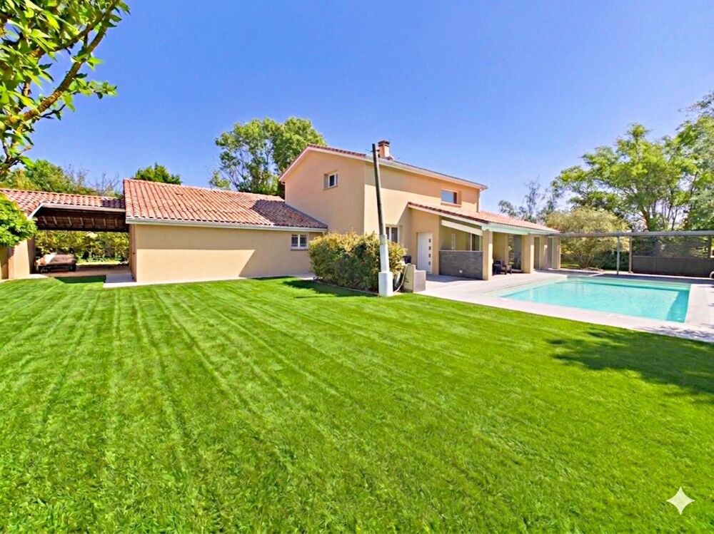 Vente Maison Magnifique Maison T7 220m2 sur 2000m2 de Terrain avec Piscine!!! Fonsorbes