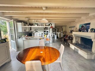  Maison à vendre 8 pièces 265 m²