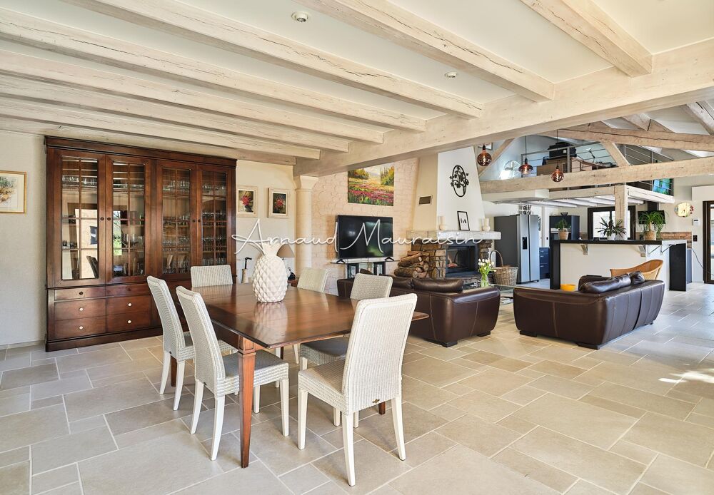 Vente Maison Maison familiale avec piscine et terrain paysagé ! Challans