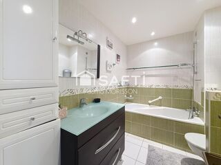  Appartement � vendre 5 pi�ces 99 m�