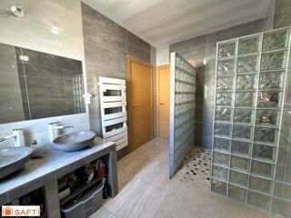  Maison � vendre 7 pi�ces 170 m�