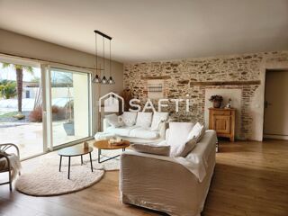  Maison � vendre 6 pi�ces 217 m�