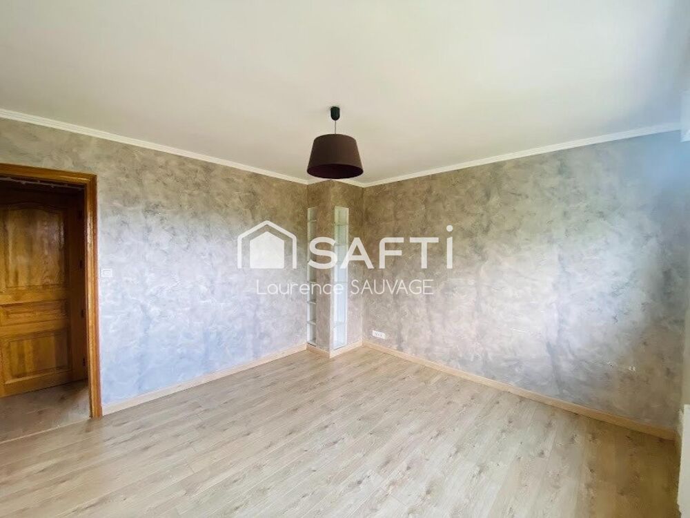 Vente Maison Maison semi individuelle secteur recherché avec grand garage en sous sol Maing