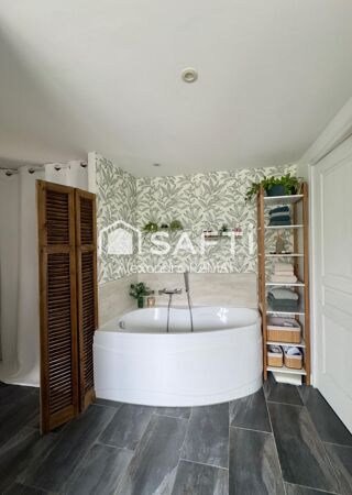  Maison � vendre 7 pi�ces 165 m�