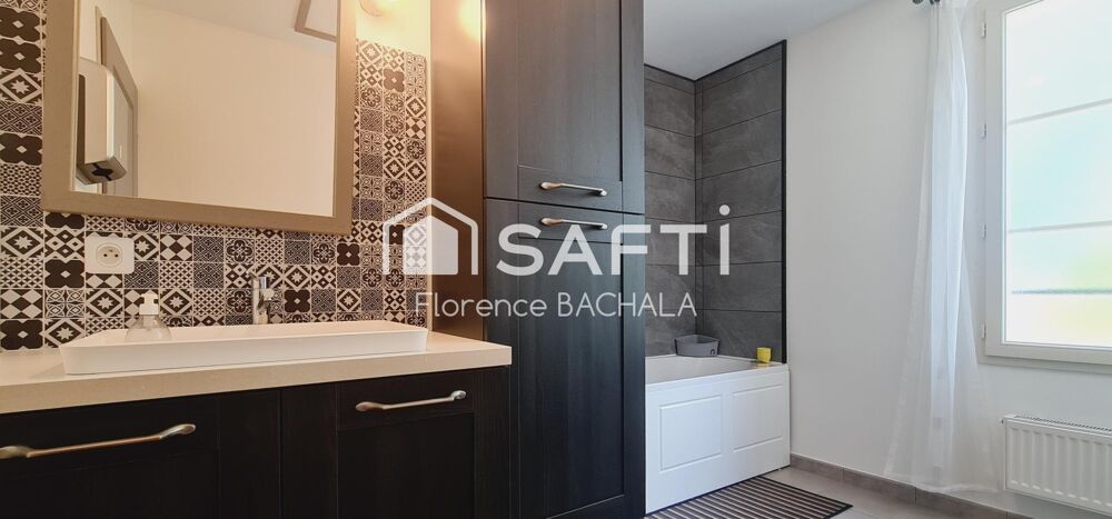 Vente Maison Maison familiale de 2013 de 173 m² avec 5 chambres, possibilité 7 chambres sur 659 m² de terrain Aiserey