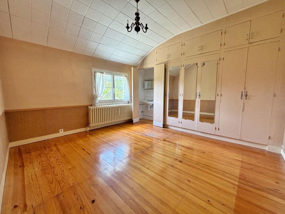 Vente Maison Maison familiale à rénover avec jardin et garage Nantes