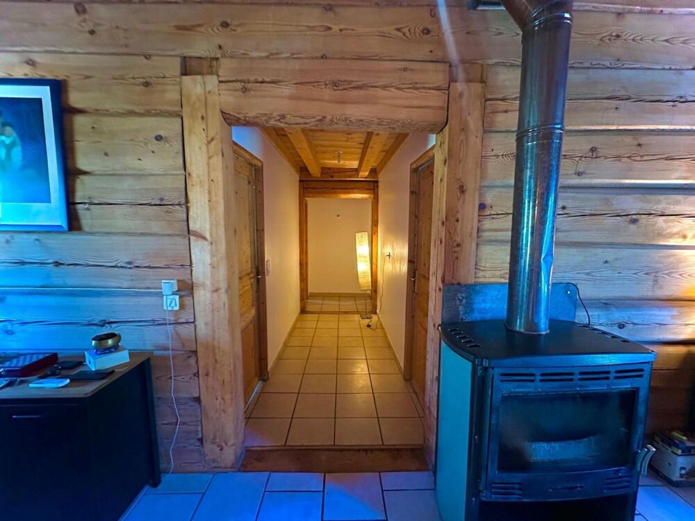 Vente Maison A 1O MINUTES DE PARTHENAY /CHALET EN BOIS/ 3 CHAMBRES / GARAGE Adilly