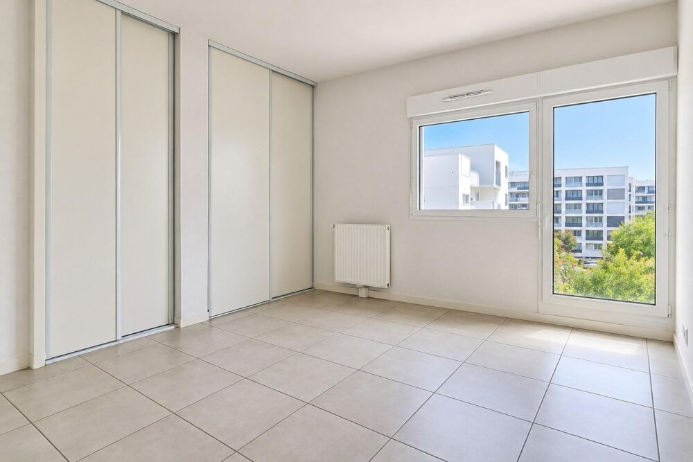 Vente Appartement À Bègles – Beau T3 avec terrasse dans résidence récente Begles