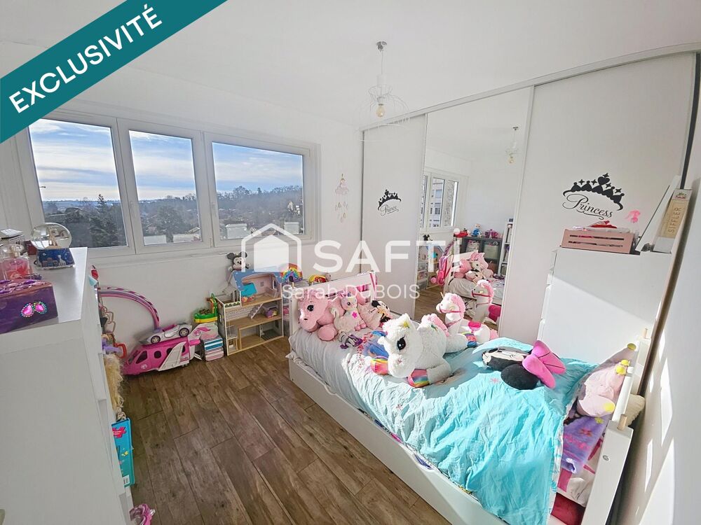 Vente Appartement DANS PARC FERME T5 A 2 PAS DU METRO DE L'EGLISE Oullins