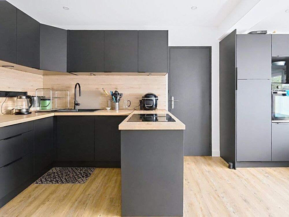 Vente Maison Maison familiale de 4 chambres avec piscine Saint-medard-en-jalles