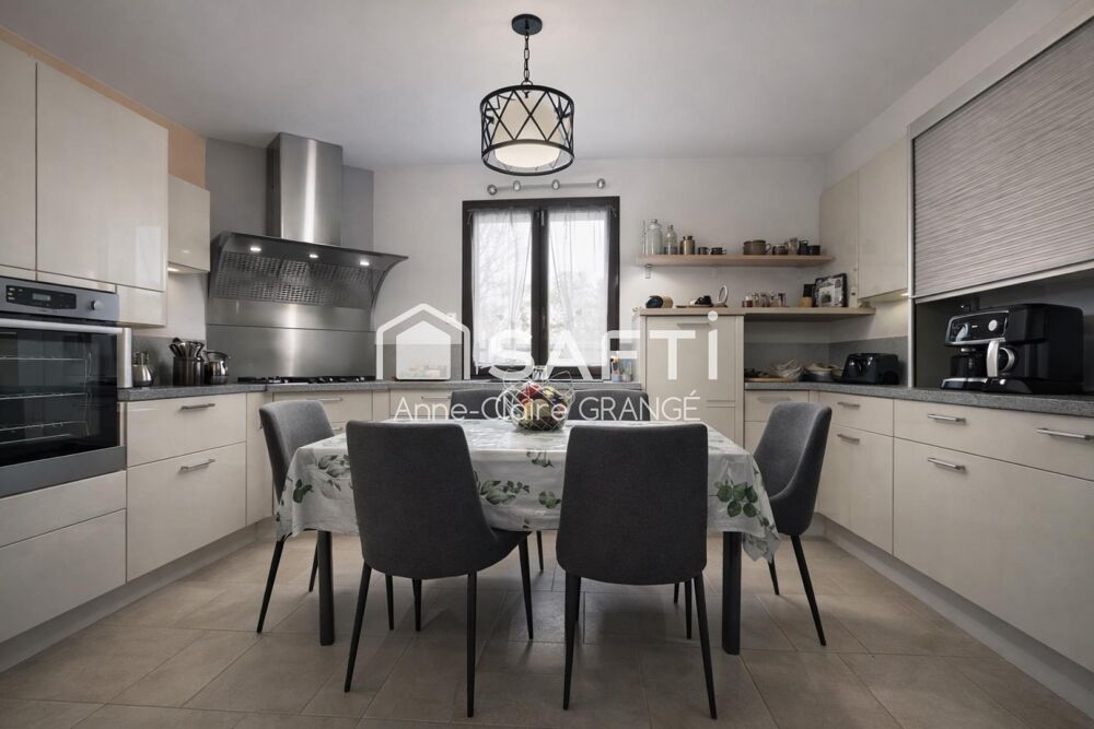 Vente Maison Fonctionnelle et rassurante Saint-germain-de-coulamer