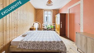 Immeuble à vendre 250 m² Surgeres