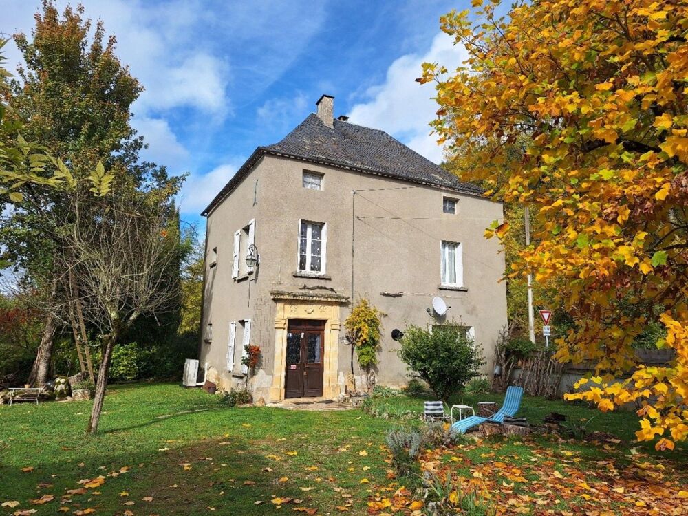 Maison en pierre de caractère  proximité rivière et commodités