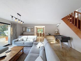  Maison  vendre 5 pices 193 m