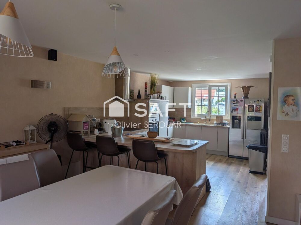 Vente Maison Coup de cœur assuré ! Maison familiale de plain-pied avec un superbe terrain de 2 400 m² – Saint-Quentin Saint-quentin