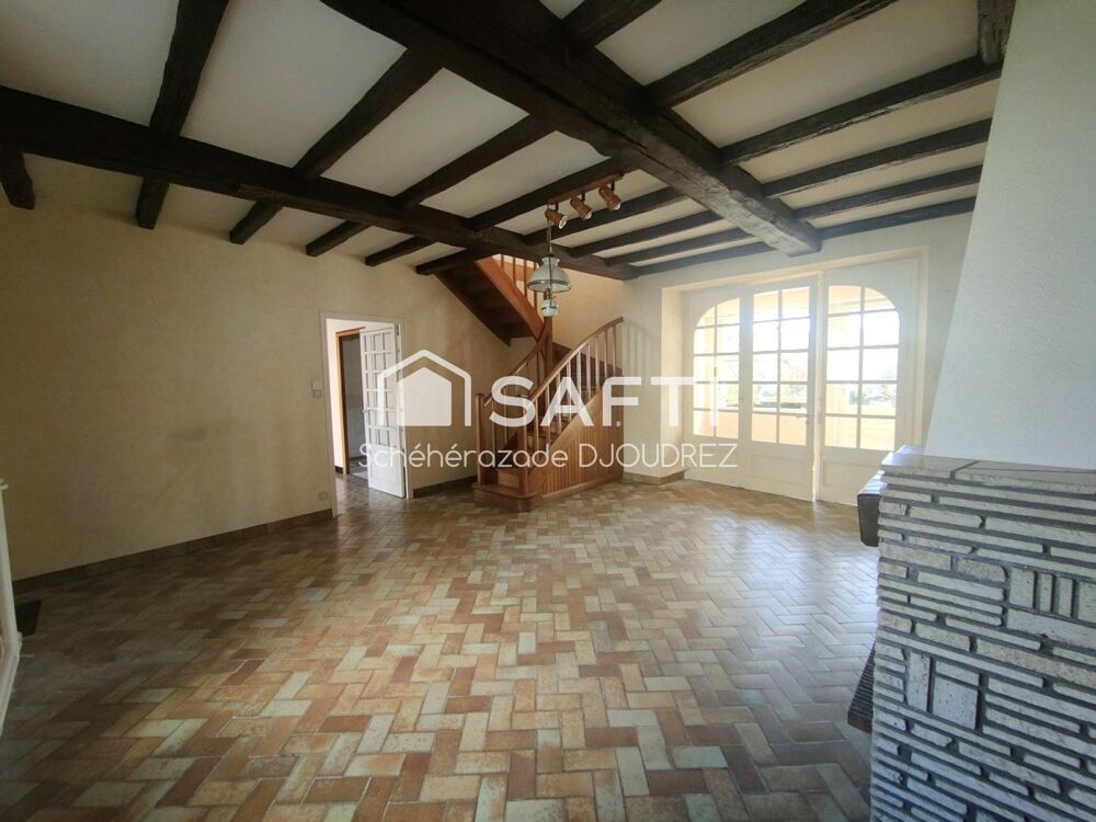 MAISON DE CARACTERE DE 150M² - 7 PIECES - GARAGE - DEPENDANCE - TERRAIN