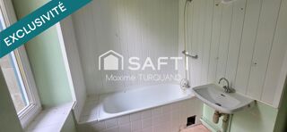  Immeuble  vendre 176 m Montournais