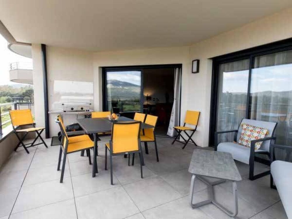 Vente Appartement Superbe T3 d'environ 72 m², aucun travaux à prévoir. Porto-vecchio