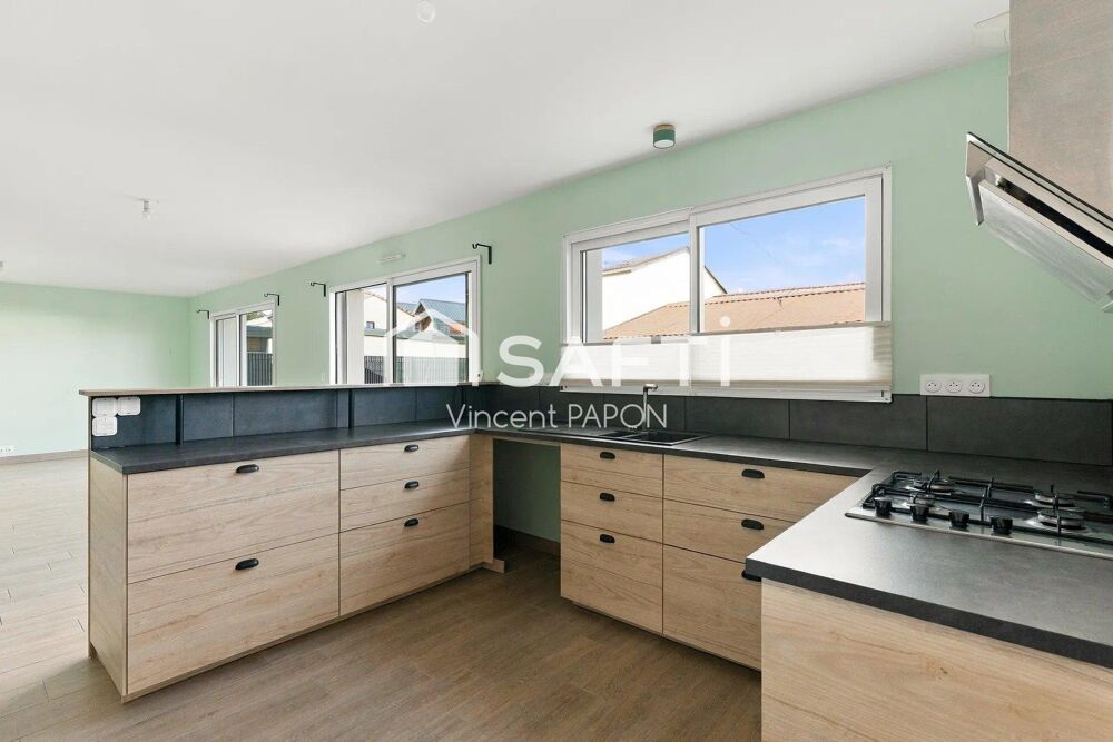 Vente Maison Maison de 6 pièces de 125 m² à Saint-Julien-de-Concelles Saint-julien-de-concelles