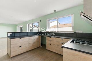 Vente Maison Maison de 6 pièces de 125 m² à Saint-Julien-de-Concelles Saint-julien-de-concelles