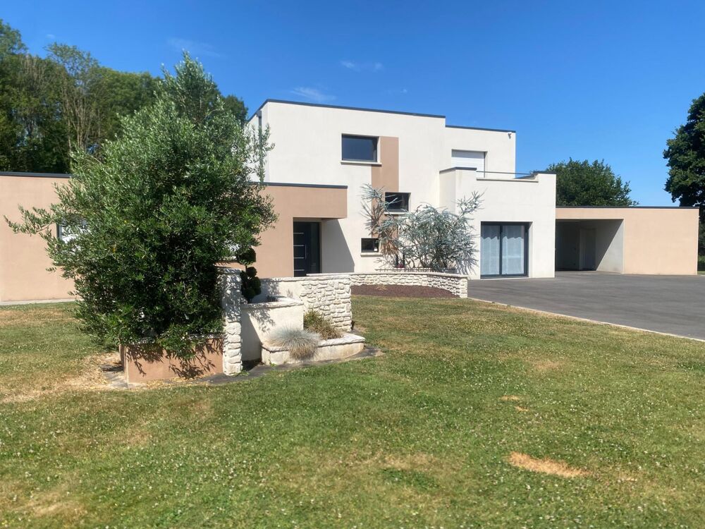 Vente Maison Maison 228 m², 5 chambres, terrain de 4120 m², 10 min de Flers Flers