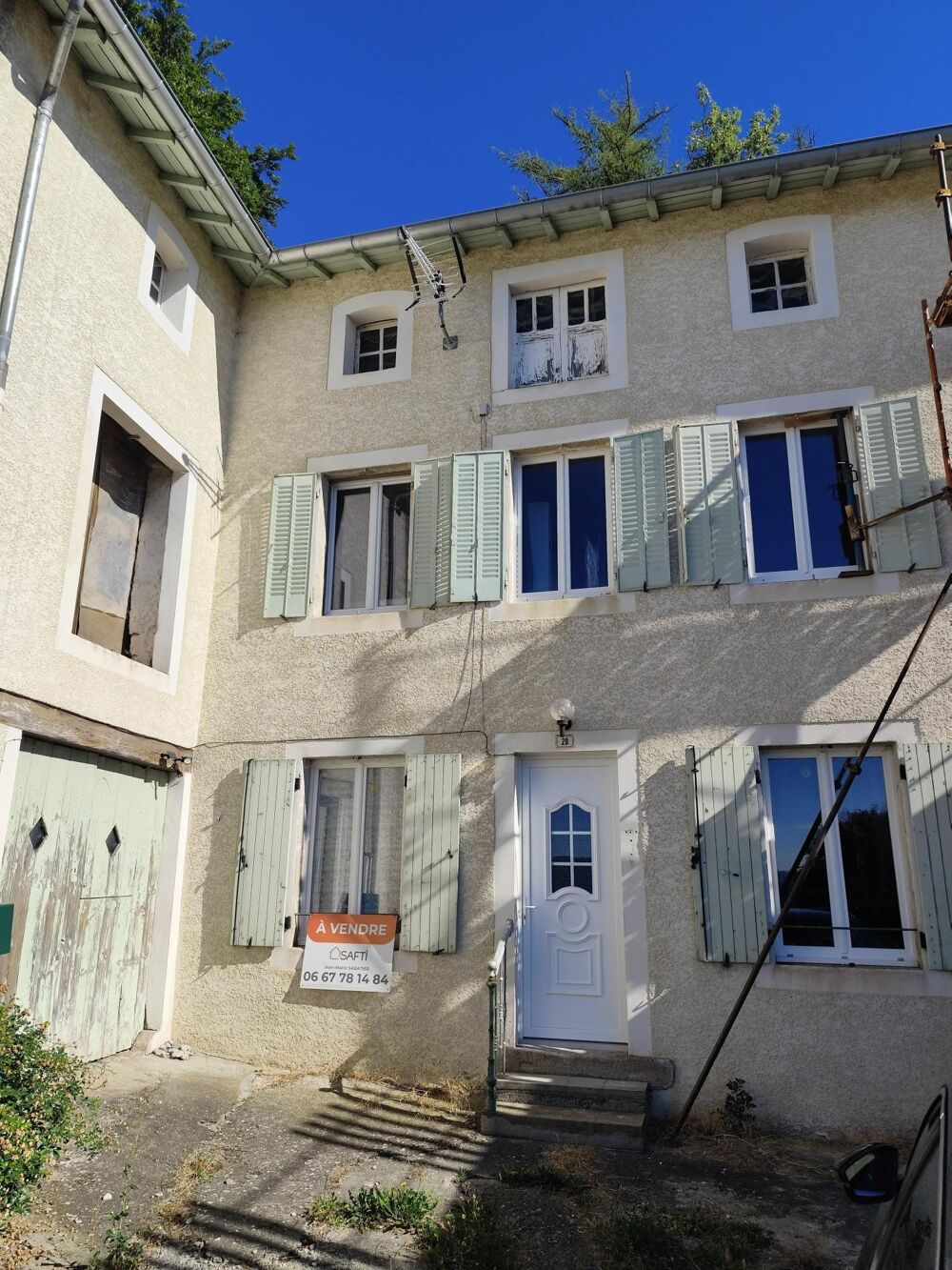 Vente Maison maison de village 4 pièces avec coure intérieur Allegre