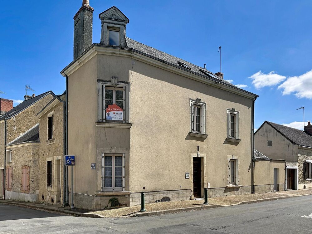 CENTRE VILLE, 4 CHAMBRES, PAS DE JARDIN