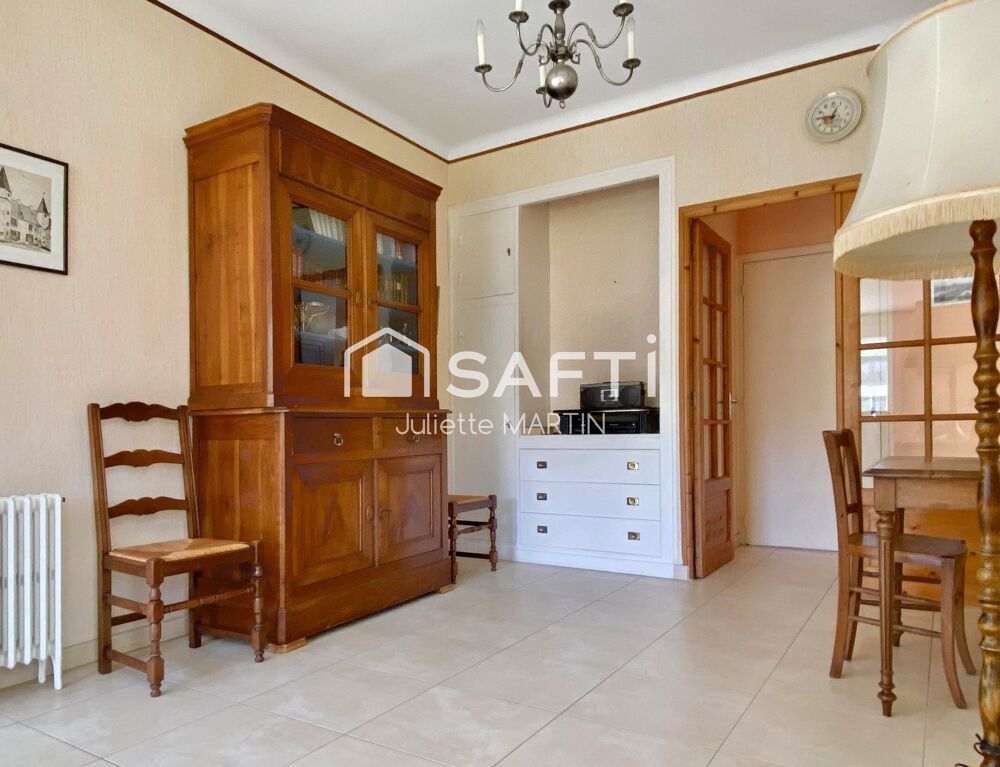 Vente Maison Maison de  125 m² avec garage et grand jardin. Nantes