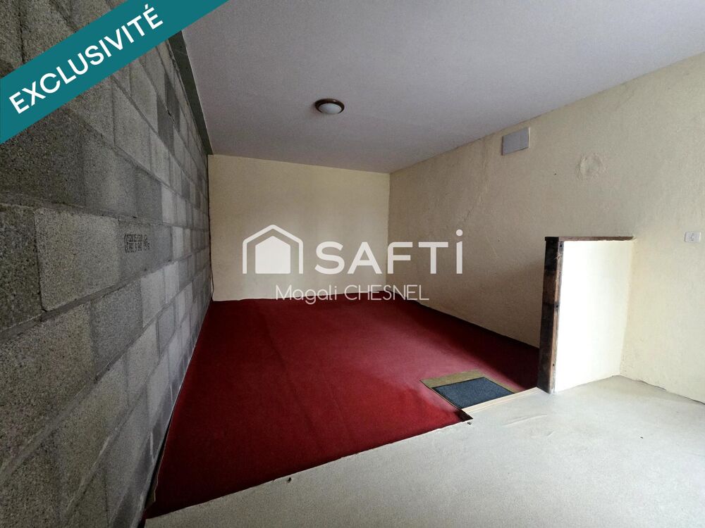 LONGÈRE À RÉNOVER AVEC DÉPENDANCES - TERRAIN 920 m²