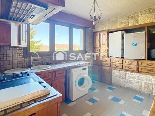  Maison  vendre 9 pices 141 m