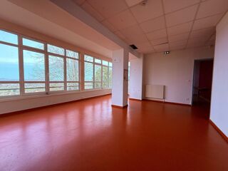  Maison � vendre 15 + pi�ces 550 m�