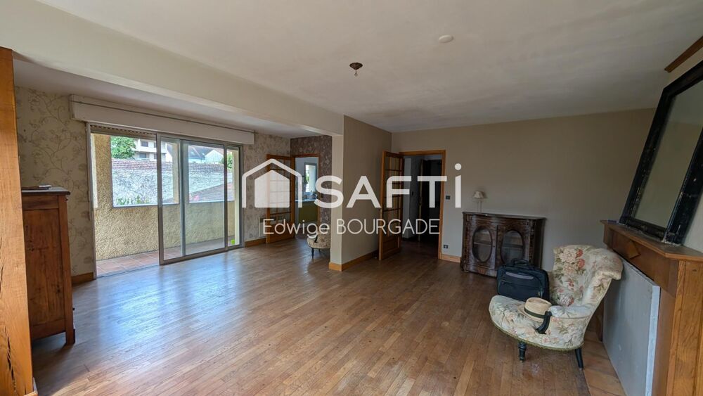 Vente Appartement Appartement T5 à rénover + Garage 120m² et Terrasses – Centre-ville Cahors Cahors
