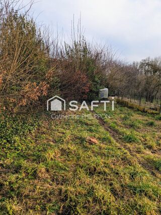 Vente Terrain Vous recherchez l'emplacement idéal pour votre future maison ? Salesches