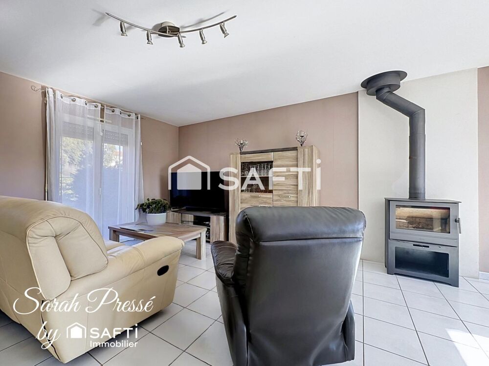 Vente Maison Maison de plain-pied avec suite parentale et jardin Oree d'anjou