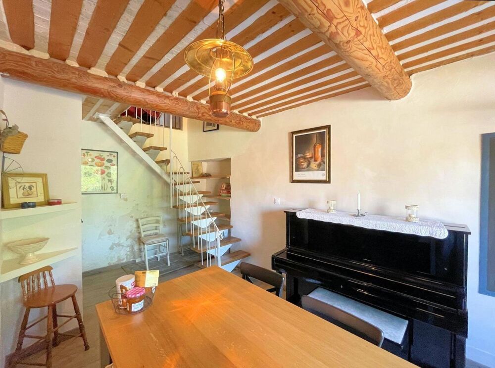 Charmante maison de village à Saint-Martin-de-Castillon