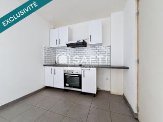  Immeuble à vendre 110 m²