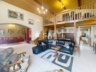  Maison à vendre 9 pièces 242 m²