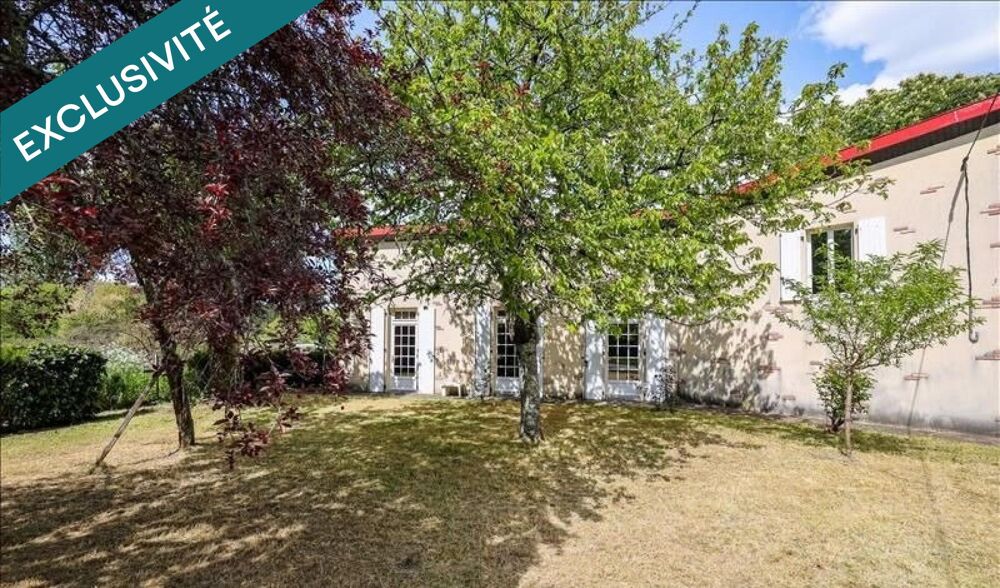 Maison de village avec jardin et grange attenante