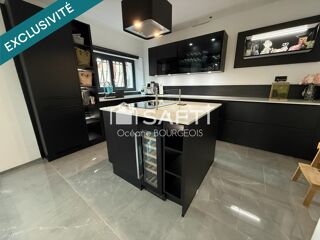  Maison � vendre 4 pi�ces 165 m�