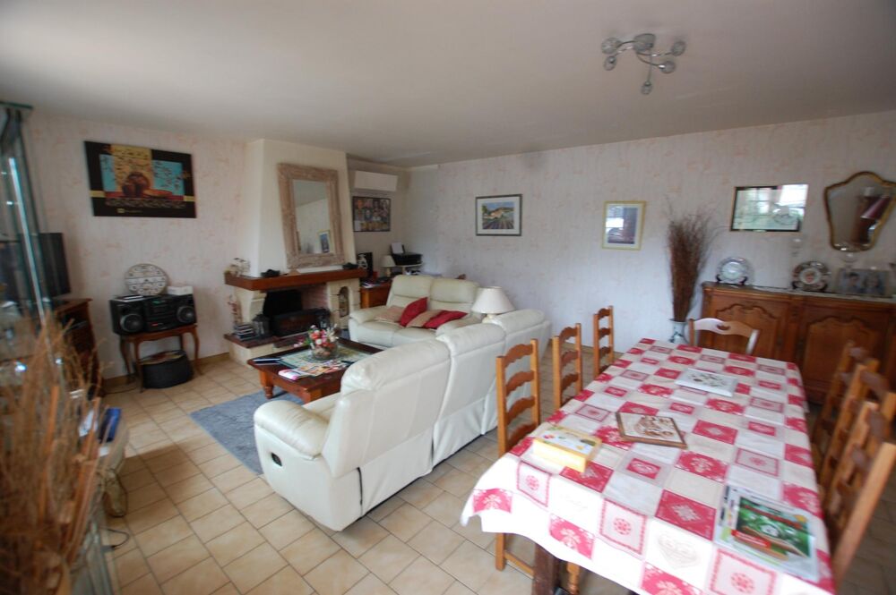 Vente Maison Pavillon de charme à Jonzac, 138 m² habitables Saint-germain-de-lusignan
