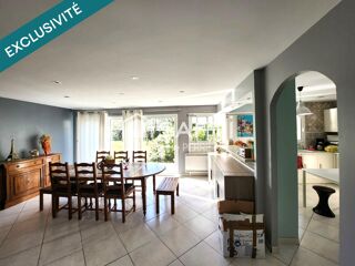  Maison � vendre 6 pi�ces 170 m� Saucats