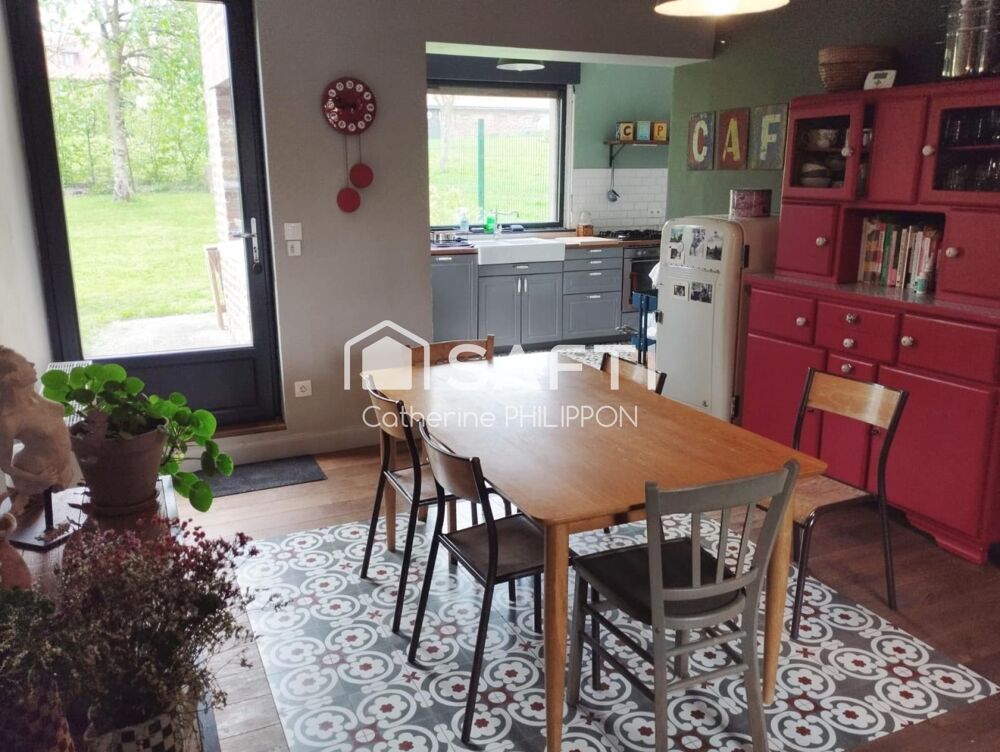 Vente Maison Coup de cœur assuré pour cette superbe propriété familiale avec grange et terrain de près 2 800 m² Le quesnoy