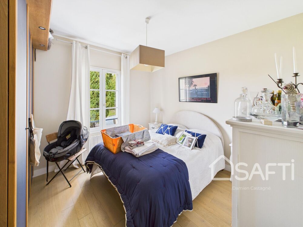 � vendre  Maison Saint-Jean-d'Illac (33127)