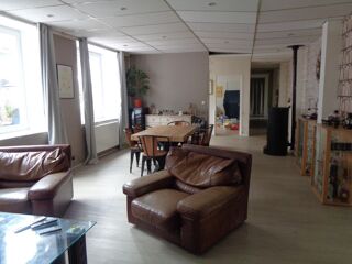  Maison à vendre 14 pièces 446 m²