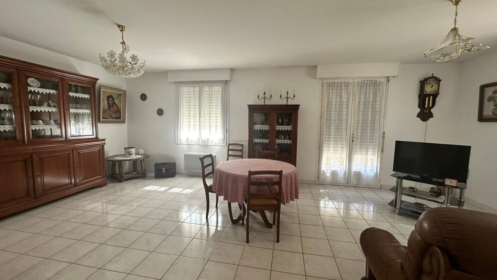 Vente Maison À Saintes,  proche du petit Leclerc Saintes