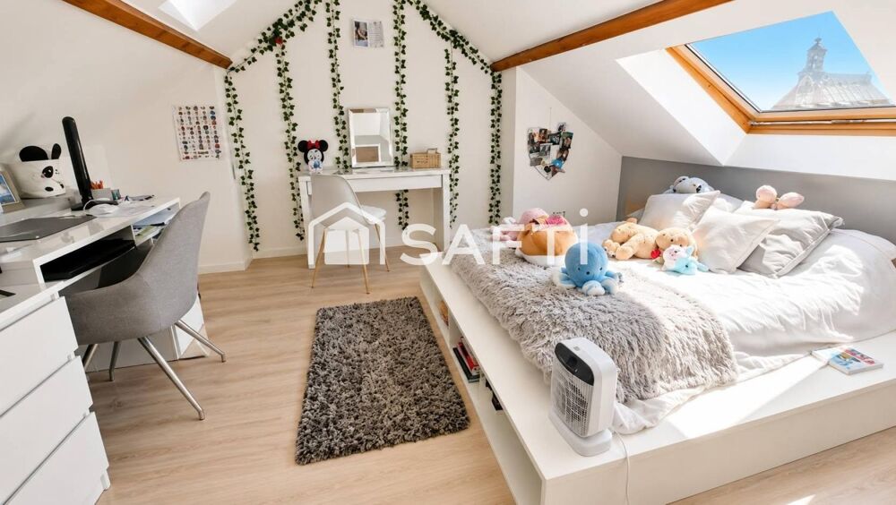 Vente Maison Une maison qui a tout pour plaire : volumes, luminosité, prestations de qualité et aucun travaux à prévoir ! Calais