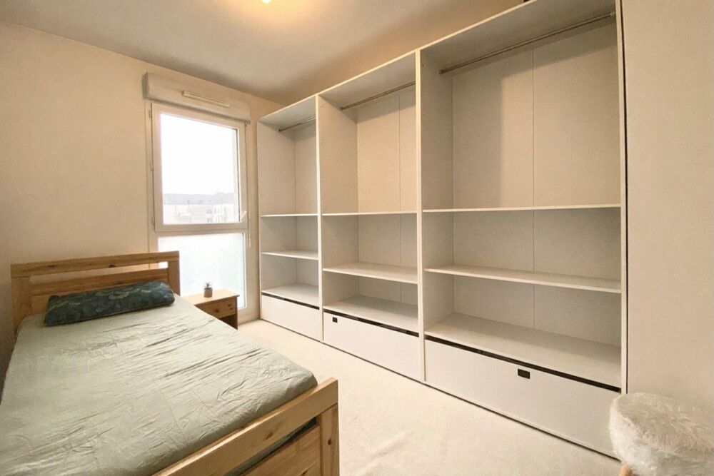 Appartement 3 pièces avec un balcon et une place de parking