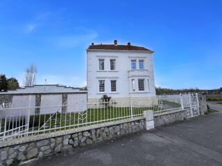  Maison à vendre 9 pièces 210 m²