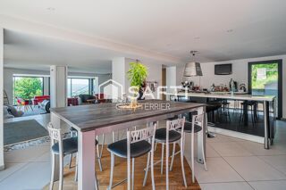  Maison à vendre 7 pièces 277 m²