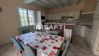  Maison � vendre 8 pi�ces 360 m�